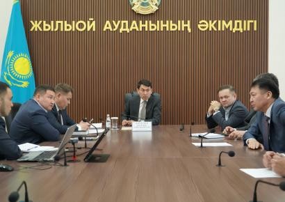 В акимате Жылыойского района состоялось совещание по модернизации вос «Кульсары»
